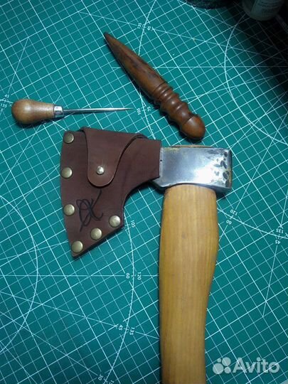 Кожаный чехол для топора