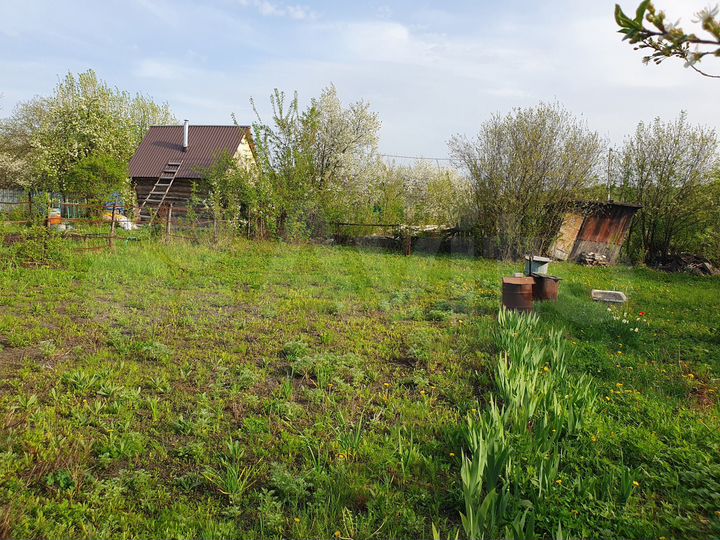 Дача 10 м² на участке 5 сот.