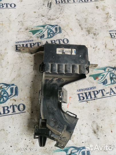 Блок предохранителей Renault Megane III (2008—2014