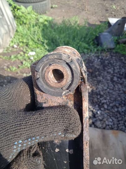 Рычаг задний нижний Peugeot 607