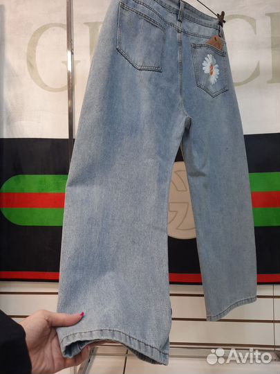 Джинсы OFF street