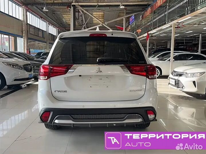 Mitsubishi Outlander 2.4 CVT, 2021, 49 000 км