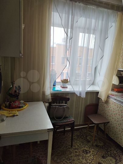 3-к. квартира, 43 м², 4/4 эт.