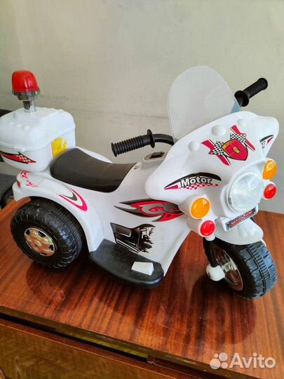 Детский мотоцикл на аккумуляторе бу