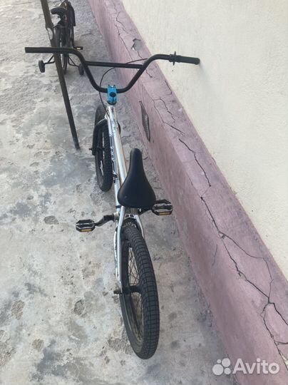 Трюковой велосипед bmx