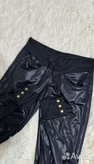 Спортивные штаны adidas respect me S