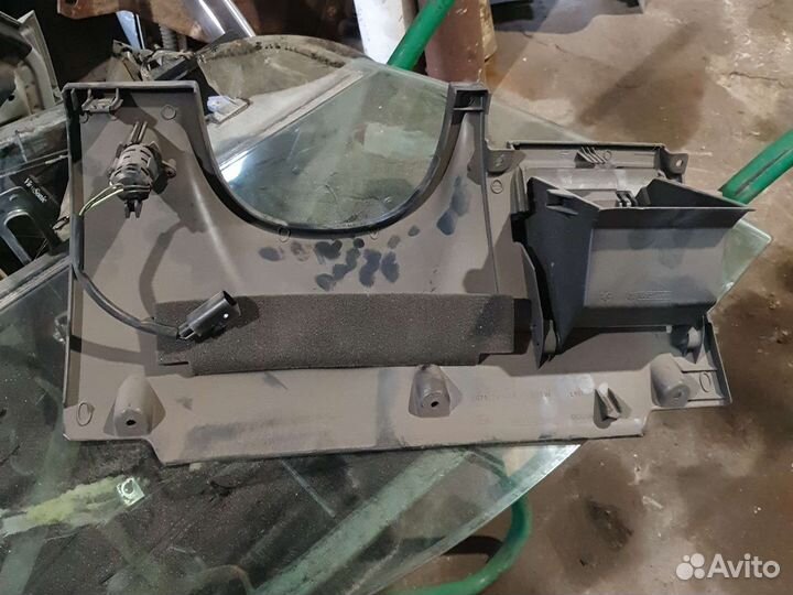 Подрулевой пластик форд мондэо 3