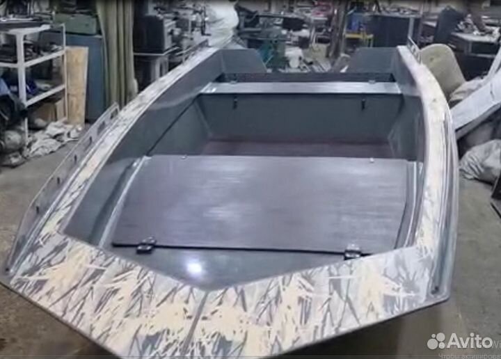 Лодка васюган 460