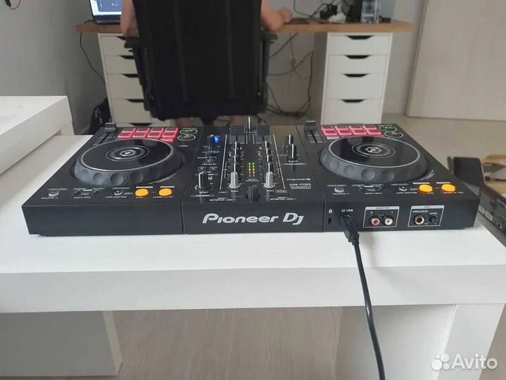 Pioneer ddj 400