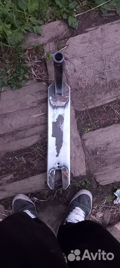 Дека на трюковой самокат