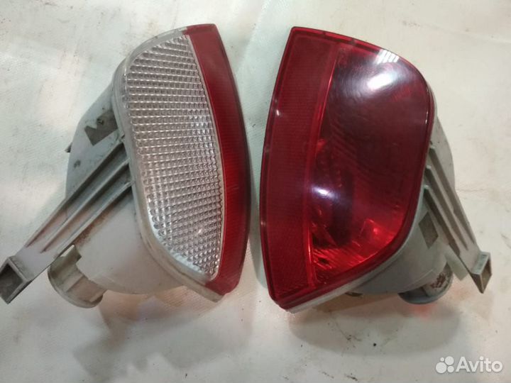 Фонарь заднего бампера правый Ford Focus 2