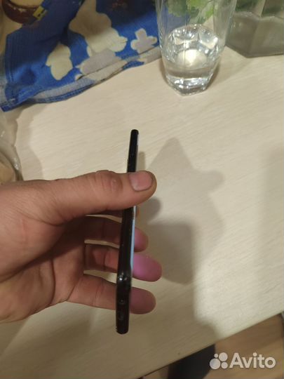 Samsung Galaxy S8, 4/64 ГБ