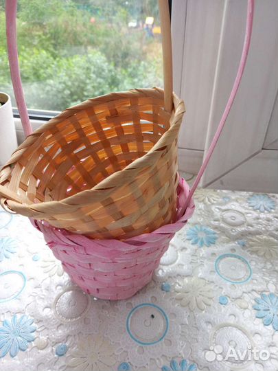 Корзина плетеная
