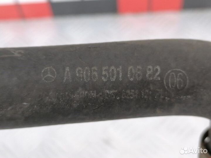 Патрубок вентиляции картера Mercedes-Benz Sprinter