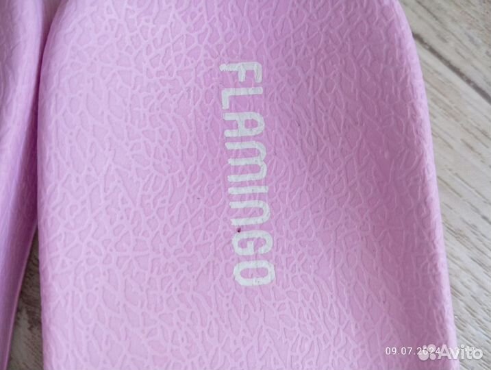 Сланцы Flamingo 35р