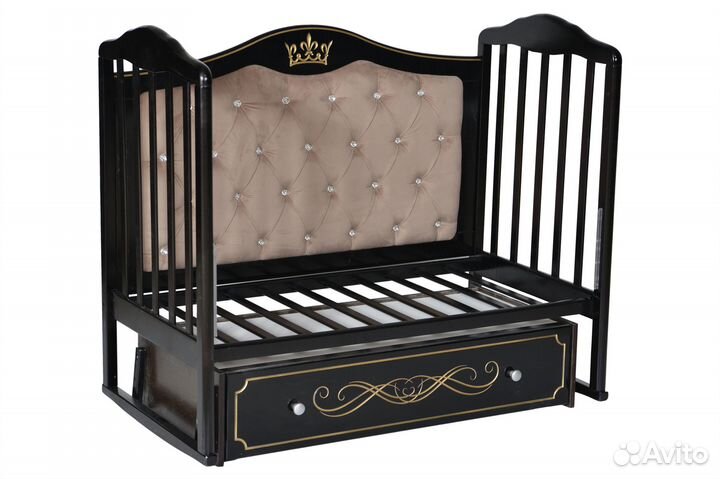 Детская кровать Helen7 с мягкой стенкой, маятником