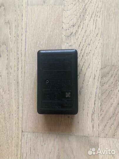 Зарядник sony