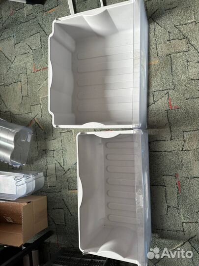 Холодильник indesit