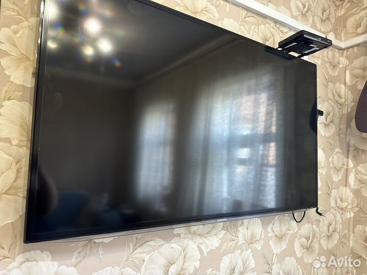 Телевизор б/у