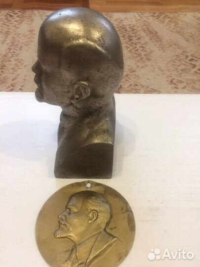 Бюст Ленин СССР