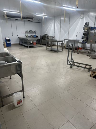 Склад, 1000 м²