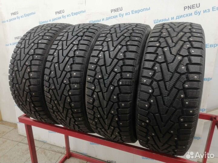 Pirelli Ice Zero 235/55 R17 111R