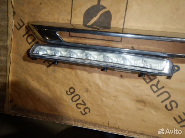 Фонарь дневного света правый Mercedes-Benz X164