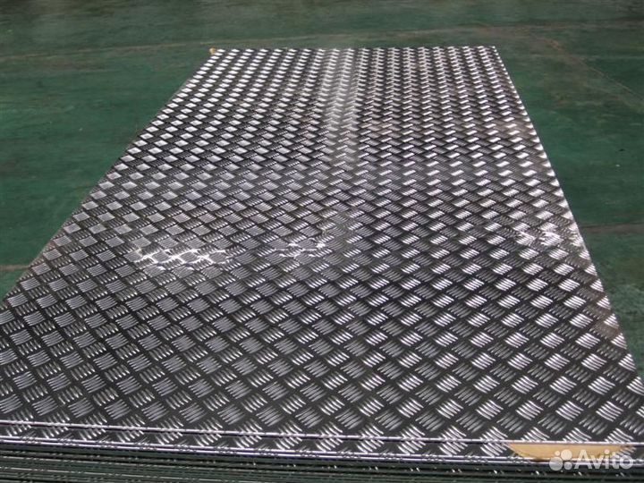 Лист алюминиевый рифленый квинтет 1,5х1200х3000мм