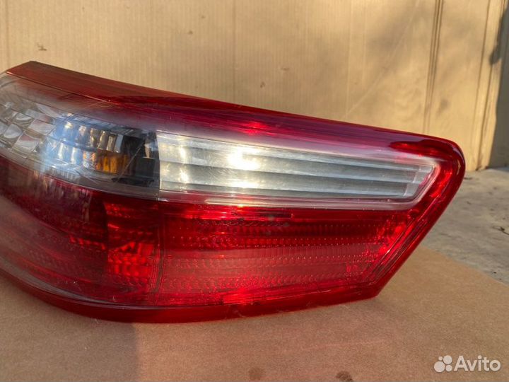 Фонарь задний правый Toyota Camry XV40 2006-2011