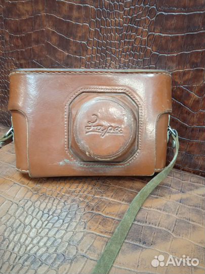 Пленочный фотоаппарат Заря