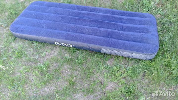 Надувной матрас intex
