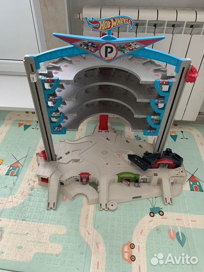 Гараж парковка Hot wheels