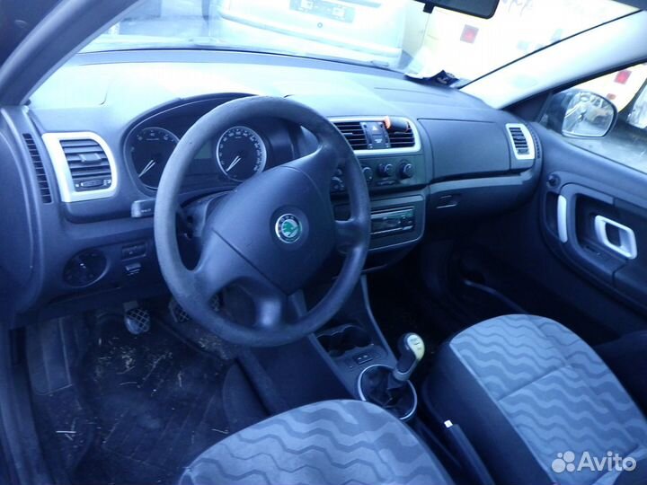 Насос топливный электрический skoda fabia 2 2009