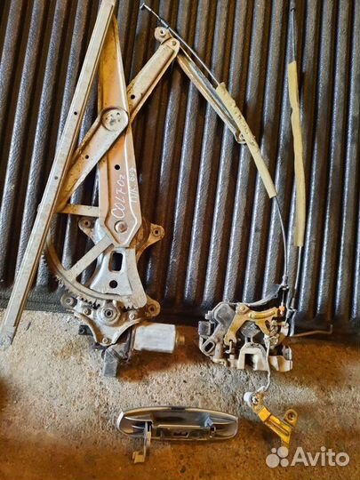 Замок Ручка Стеклоподъемник дверей Mitsubishi Colt