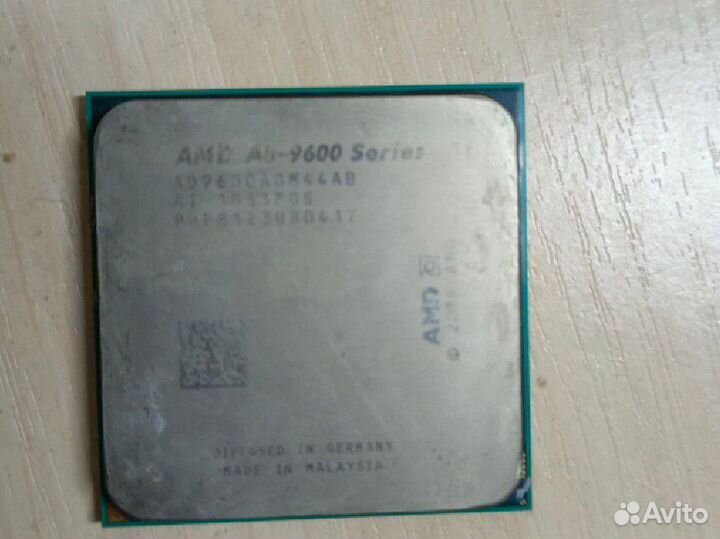 Материнская плата