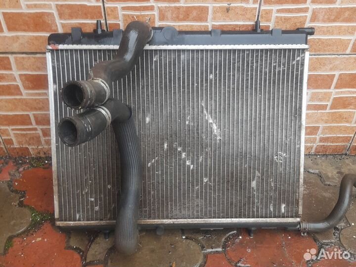 Радиатор Citroen xsara picasso 1.8