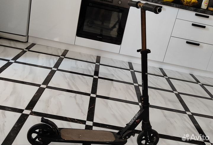 Продам самокат