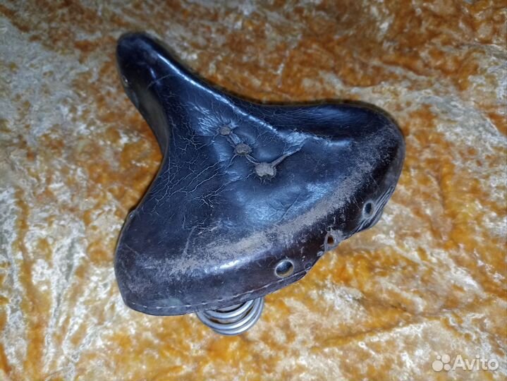 Седло сиденье велосипед СССР кожа кипятильник