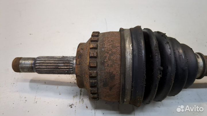 Полуось левая передняя Renault Clio