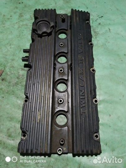 Клапанная крышка Land Rover Freelander