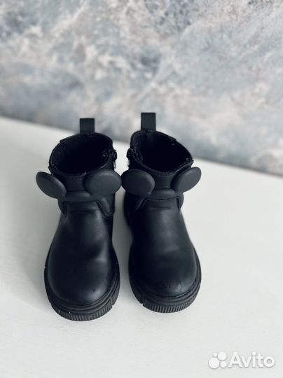 Ботинки для девочки zara