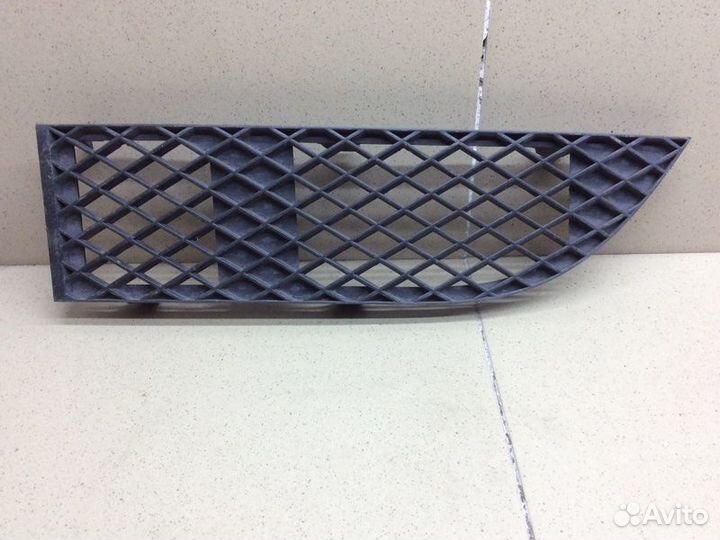 Решетка в бампер левая Bmw 7-Серия E65/E66