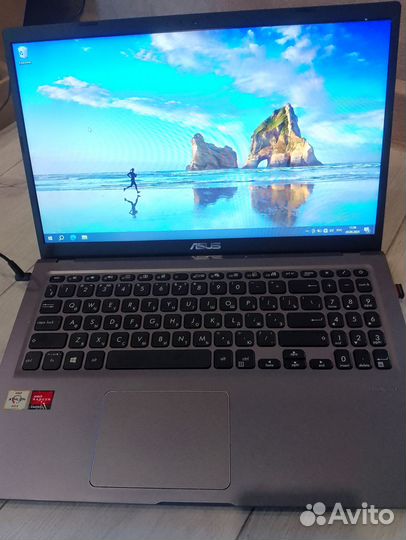 Современный стильный для работы, учебы