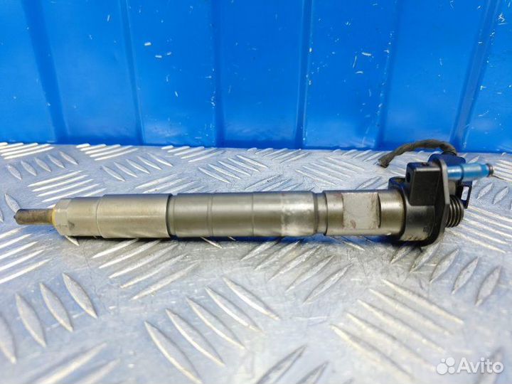 Форсунка топливная дизельная Kia Sorento 2 XM 2.2