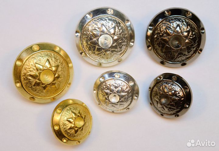 Пуговицы 16, 22 мм