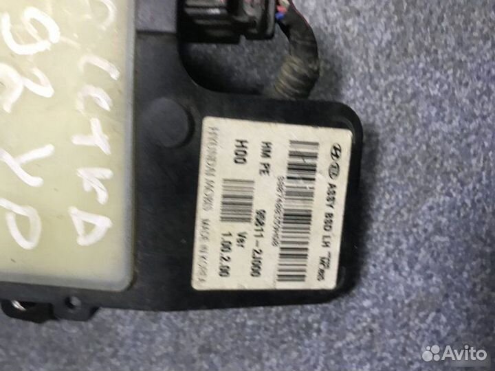 Блок управления парктроником Kia Mohave