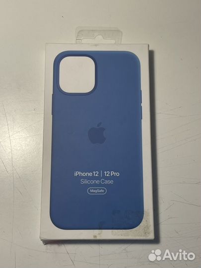 Чехол на iPhone 12