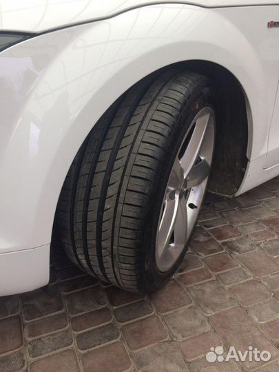 Nexen N Fera RU1 235/55 R17