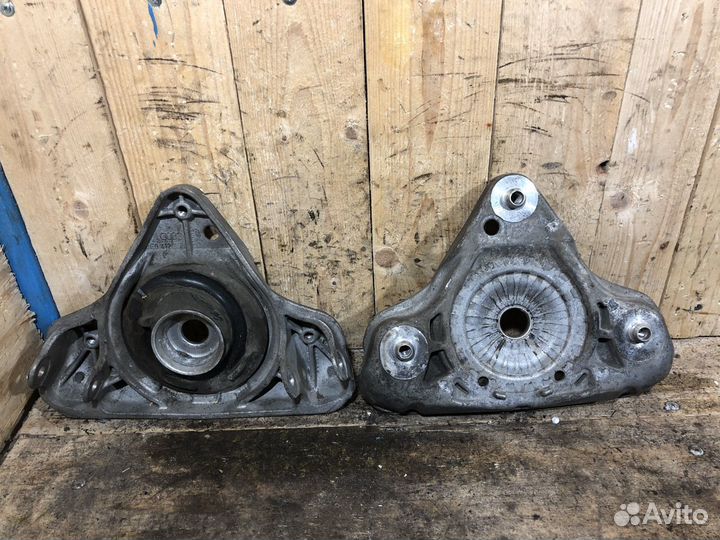 Кронштейн амортизатора Audi A4 B6, Audi A4 B7