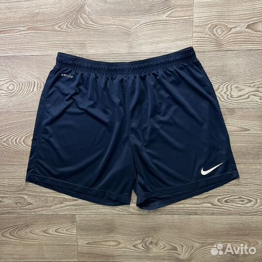 Шорты Nike